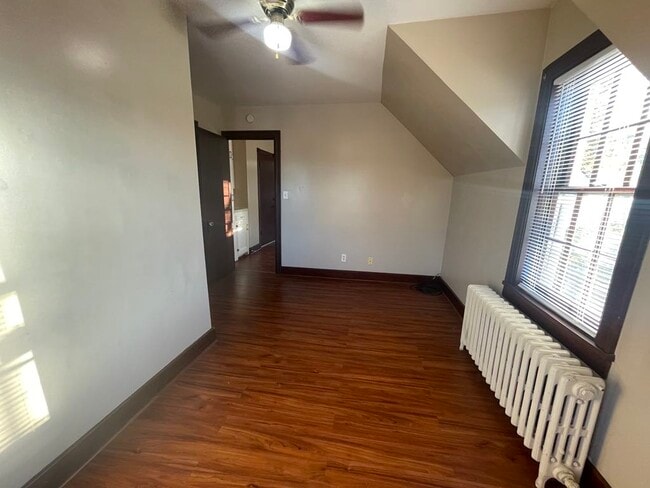 Photo - 109 Stewart St Unit 2
