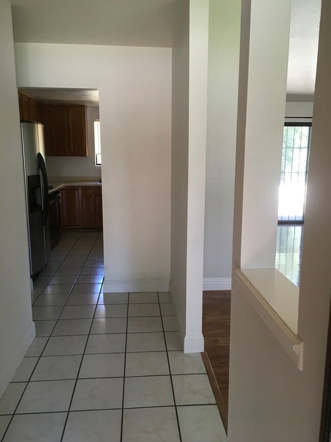 Building Photo - Oak Haven Neighborhood 3 bedroom  in Cul-De-Sac