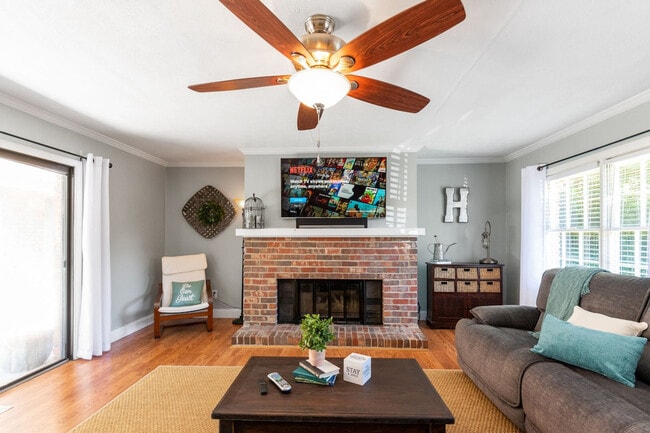 Photo - 3926 Pineview Dr SE Unit SI ID1234817P