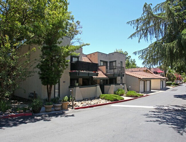 Photo - 8060 Via De Palmas Ln Unit 8060-7