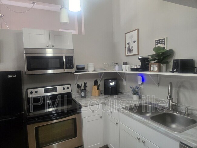 1156 S Brook St Unit 1