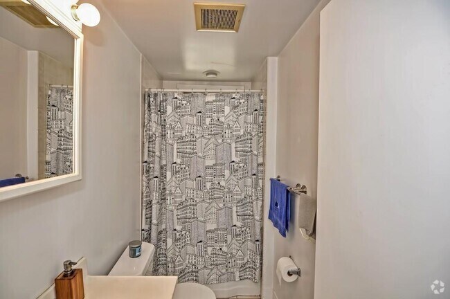 Building Photo - 15 Princeton St Unit 1 Rental