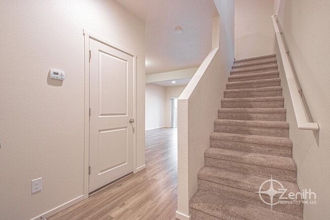 Photo - 8515 NE 13th Pl