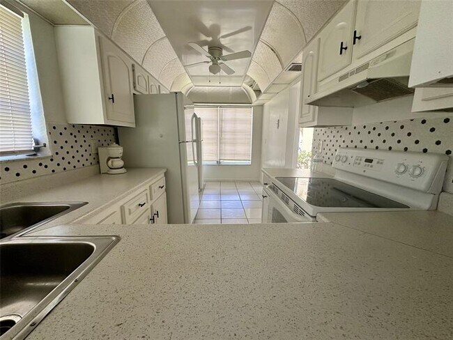 Photo - 5980 NW 64th Ave Unit 112