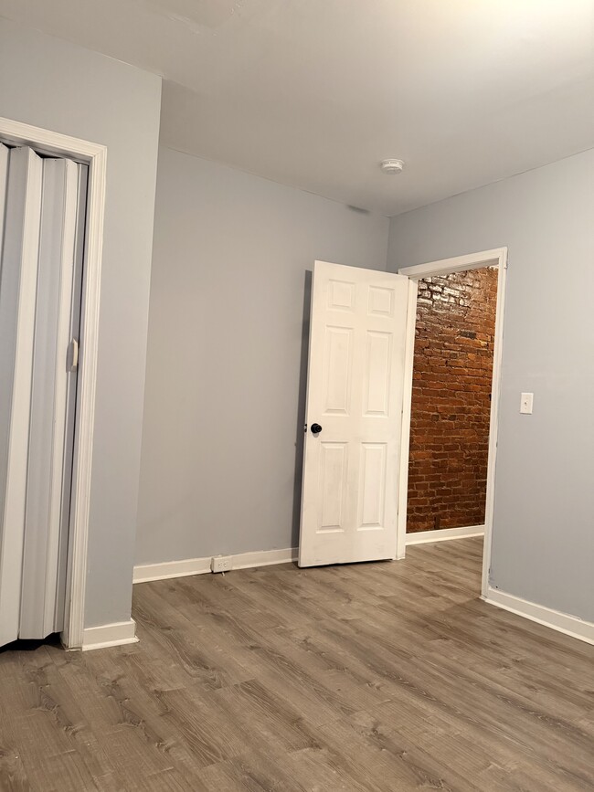 Photo - 1617 Darley Ave