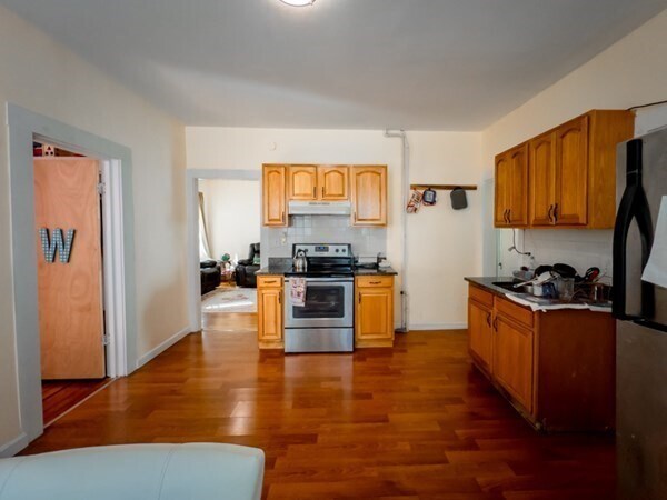 Photo - 18 Egleston St Unit 2