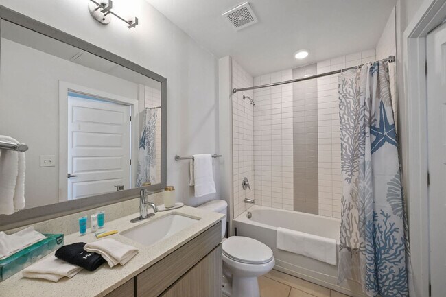 Photo - 28 Woolfe St Unit SI FL9-ID1509630P