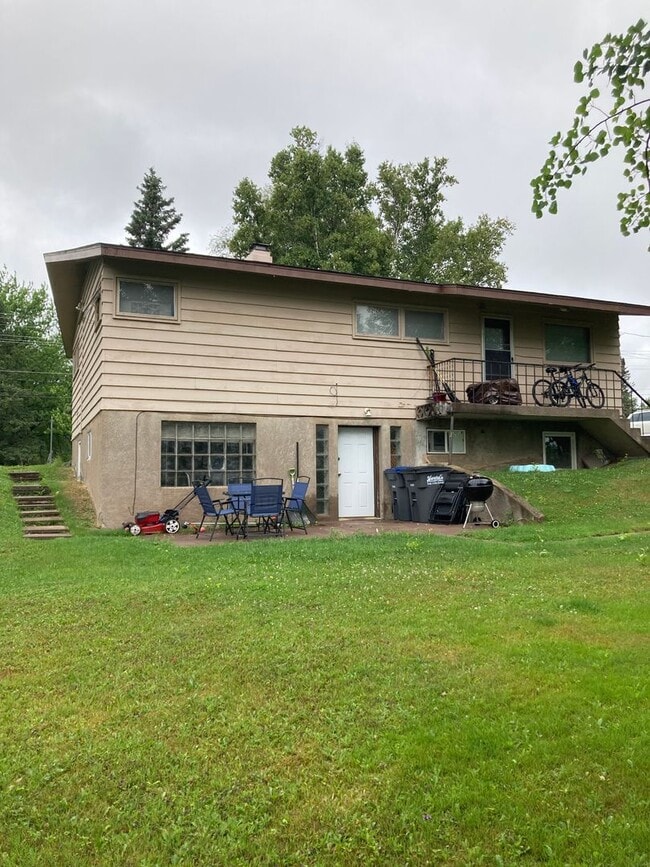 Photo - 1618 Maple Grove Rd Unidad Lower