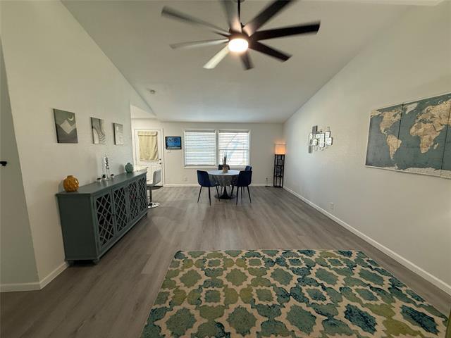 Photo - 816 Loganwood Ave