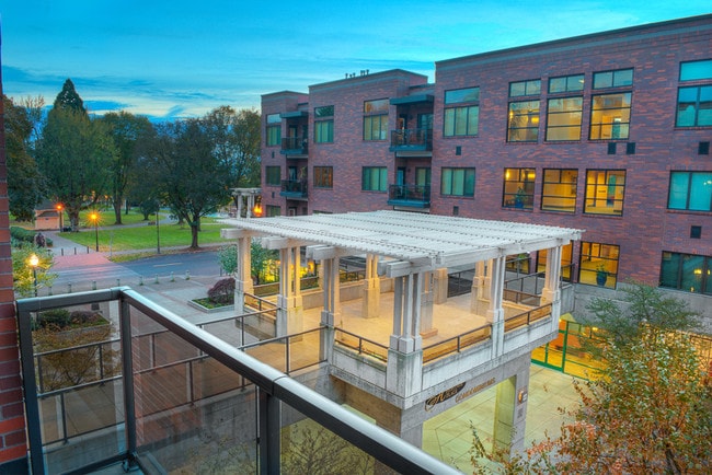 Photo - Heritage Place Condos