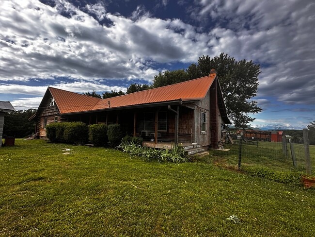930 Church Hill Rd