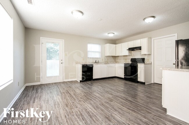 Photo - 10734 Pavilion Dr