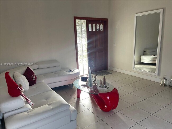 Photo - 20420 SW 124th Pl