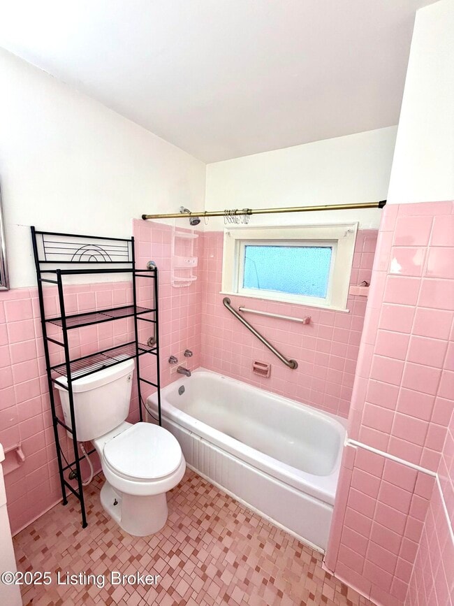 Photo - 3317 Dumesnil St