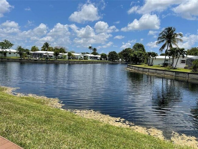 Photo - 7202 Primrose Ln