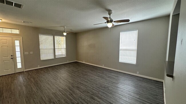 Photo - 23851 Single Oak St