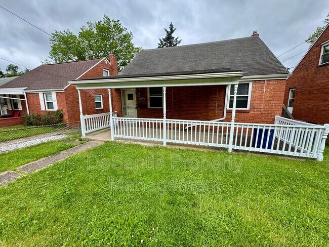Photo - 614 Ridgemont Dr