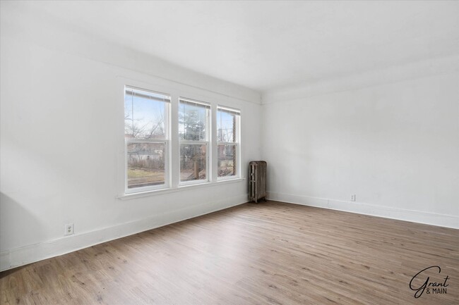 Photo - 2433/2435 Pasadena St. -  Missouri Residential Rentals LLC Unit 2435 - Lower TR 2/27/26