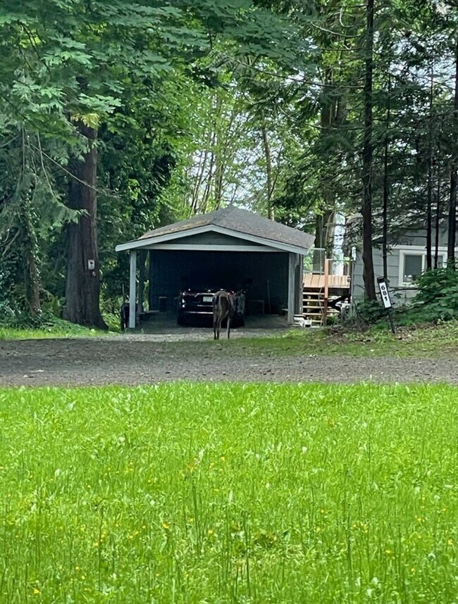 Photo - Beautiful home on the Totten Inlet