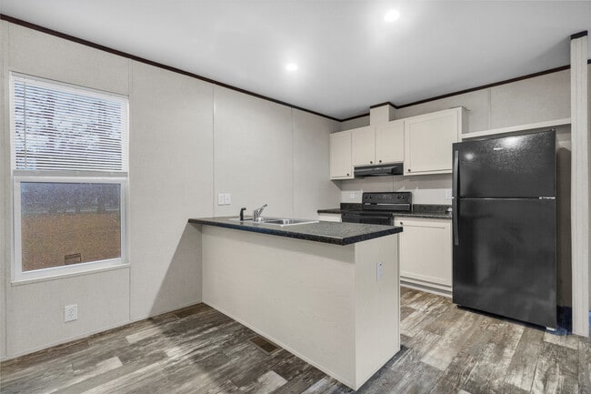 Photo - 108 Gladewood Cir