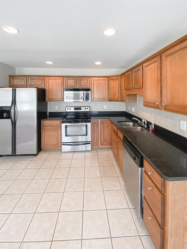 Photo - 2221 Reserve Ct