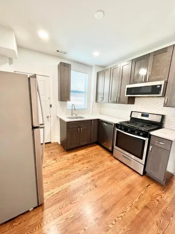 Photo - 1719 W 18th St Unit 3F