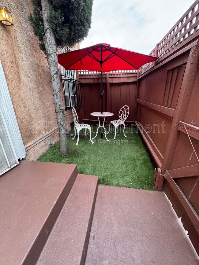 Photo - 1781 N Orchid Ave Unit 112