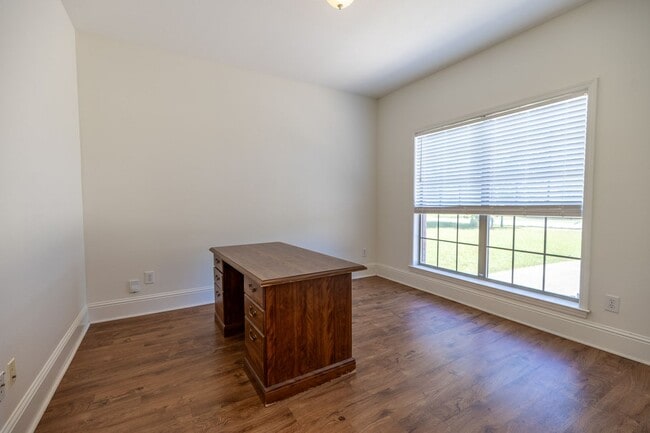 Photo - ONE FREE MONTH WITH 13 MONTH LEASE!