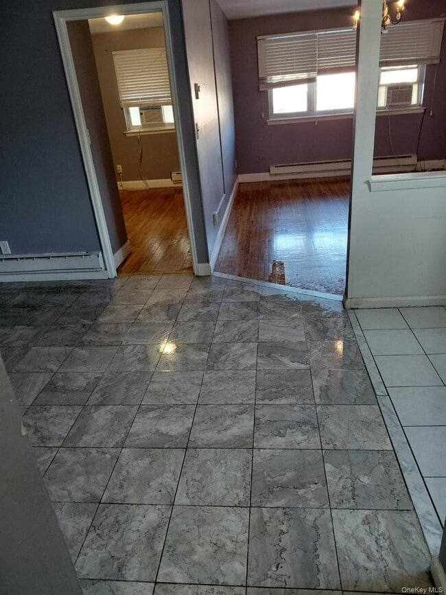 Photo - 449 Bolton Ave Unidad 2