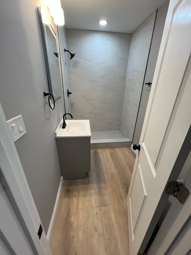 Photo - 456 Norwood St Unit 2nd floor