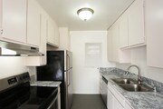 2BR, 2BA-Kitchen