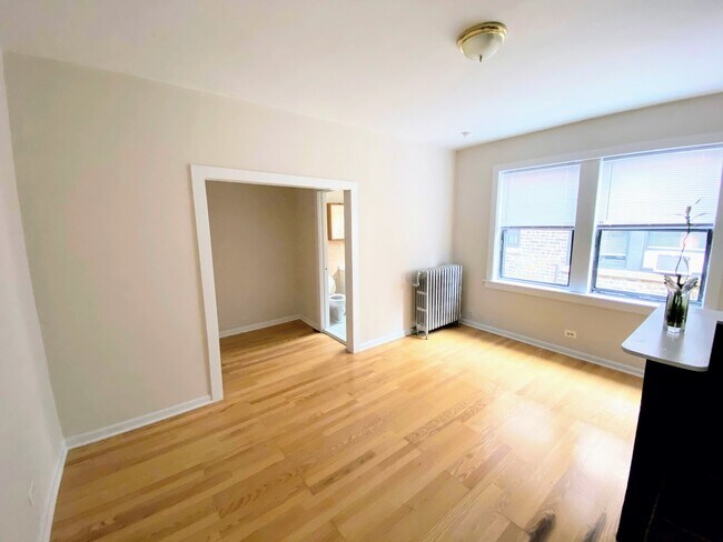 Photo - 839 W Sheridan Rd Unidad 320