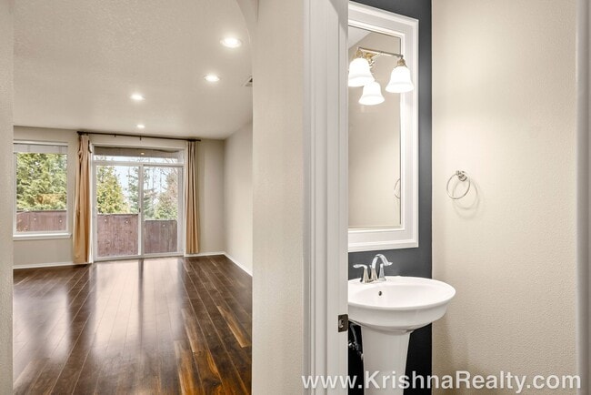 Photo - 15131 SW Canyon Wren Way