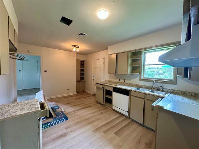 Photo - 1015 Pine Tree Dr