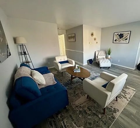 Photo - 1751 Parknoll Ln