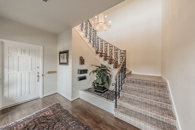 Photo - 2-bedroom, 2-bath condo located in the highly desirable Ridglea North neighborhood. Unit 6