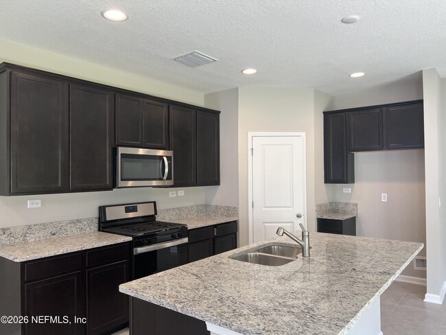 Photo - 238 Wineberry Ln