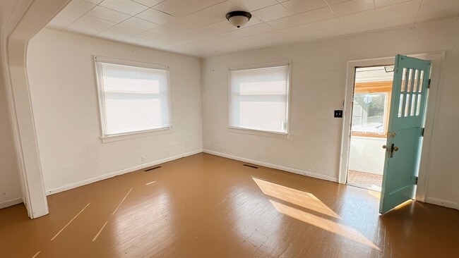 Photo - 3 bdrm + bonus room/1 bath house with gara...