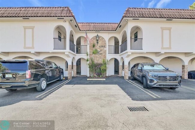 Photo - 664 SE 20th Ave Condo