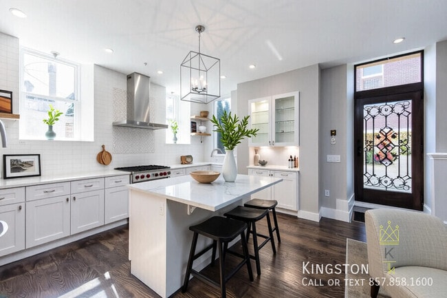 Photo - 80 Regent St Unit 1R