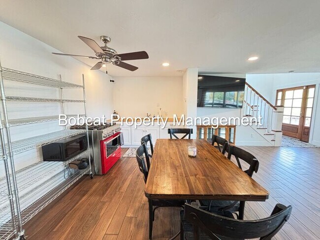 Photo - 2274 Genoa St