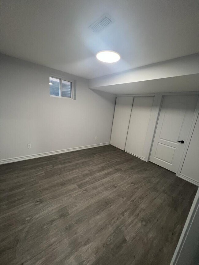 Photo - 3 Mccourt Dr Unit 3