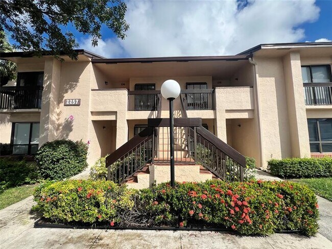 Photo - 2257 SW 15th St