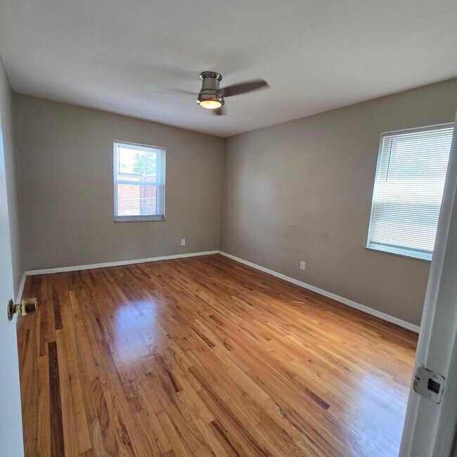 5939 Nagel Ave Unit 204