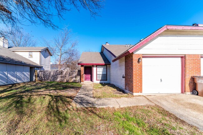 Building Photo - Silver Canyon Duplex Unit 7017-sc (RELET)