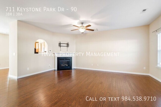 Photo - 711 Keystone Park Dr