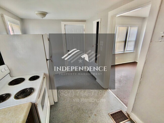 Photo - 515 Mertland Ave