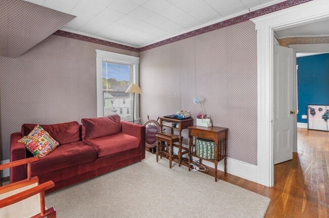 Photo - 12 Endicott St