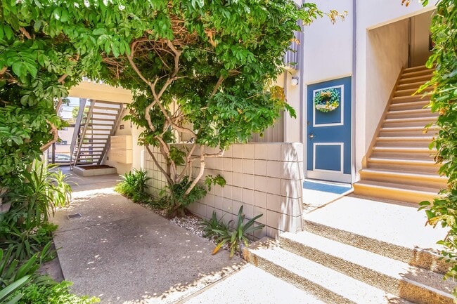 Photo - Ocean West Apartments