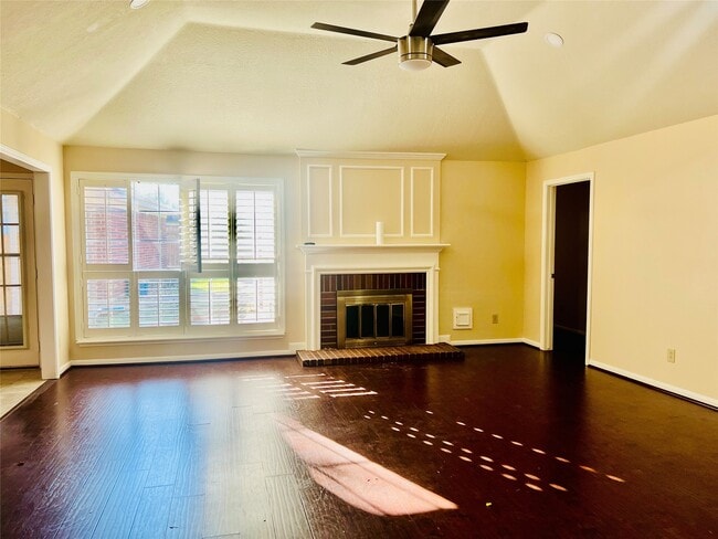 Photo - 8815 Crazy Horse Trail